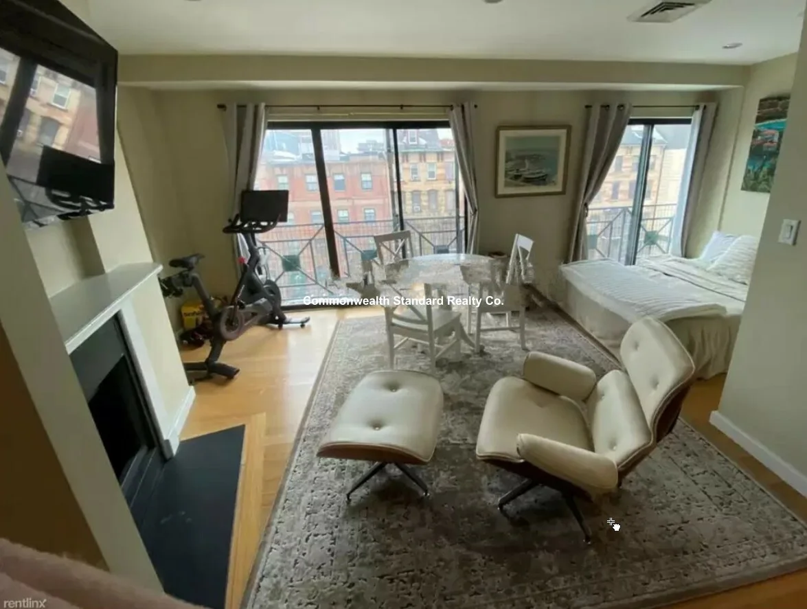 1 bed, 1 bath apartment for rent at 1661 Washington St Unit 502, South End — photo 7 of 20