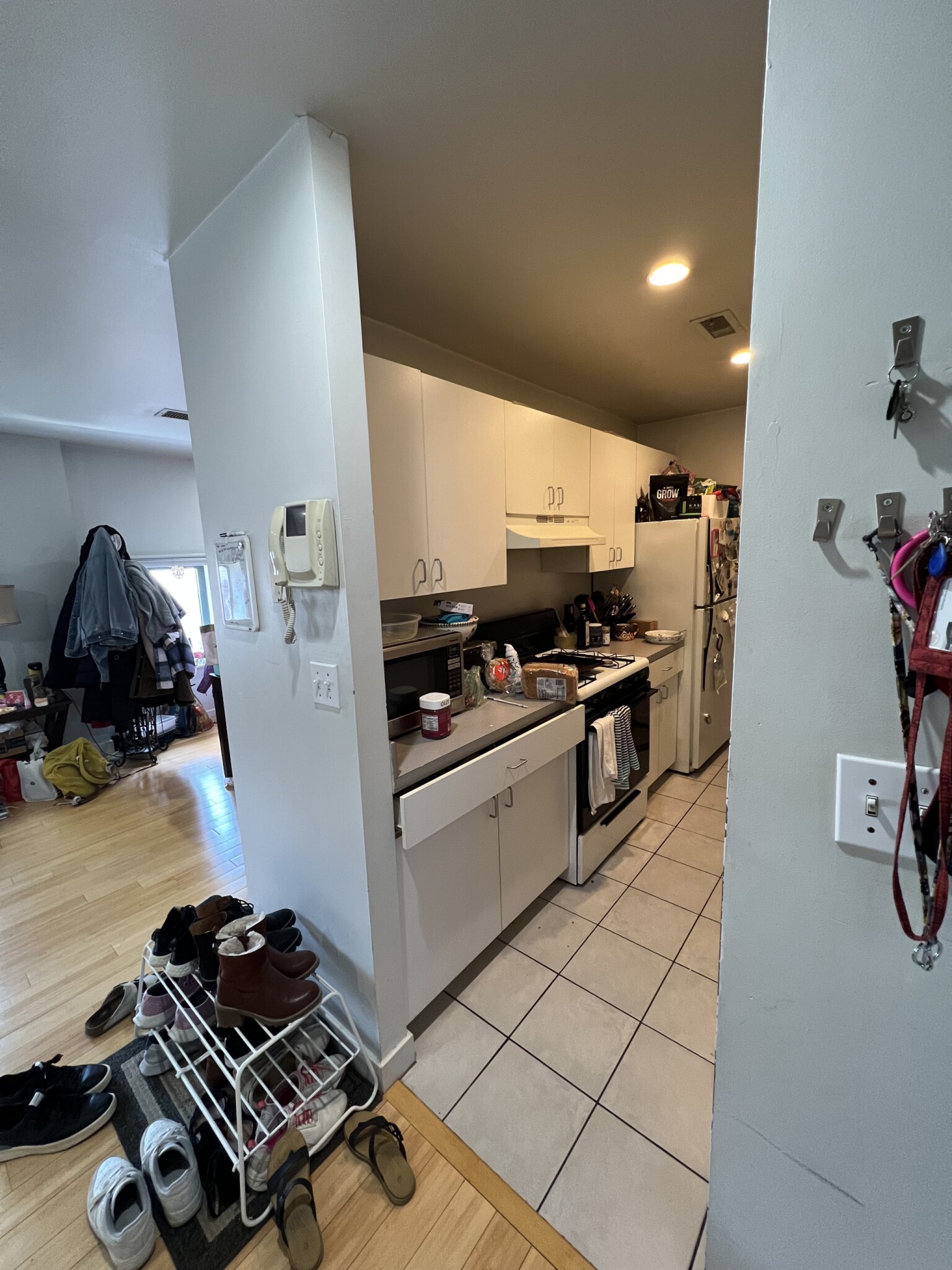 2 bed, 1 bath apartment for rent at 1661 Washington St Unit 506, South End — photo 2 of 13