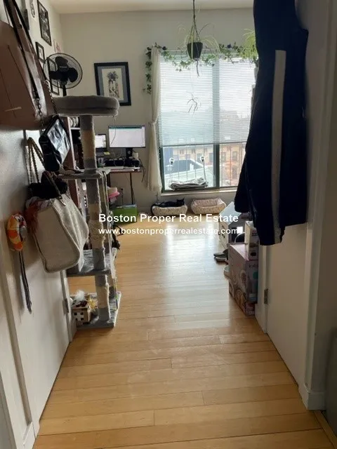 1 bed, 1 bath apartment for rent at 1661 Washington St Unit 602, South End — photo 4 of 15