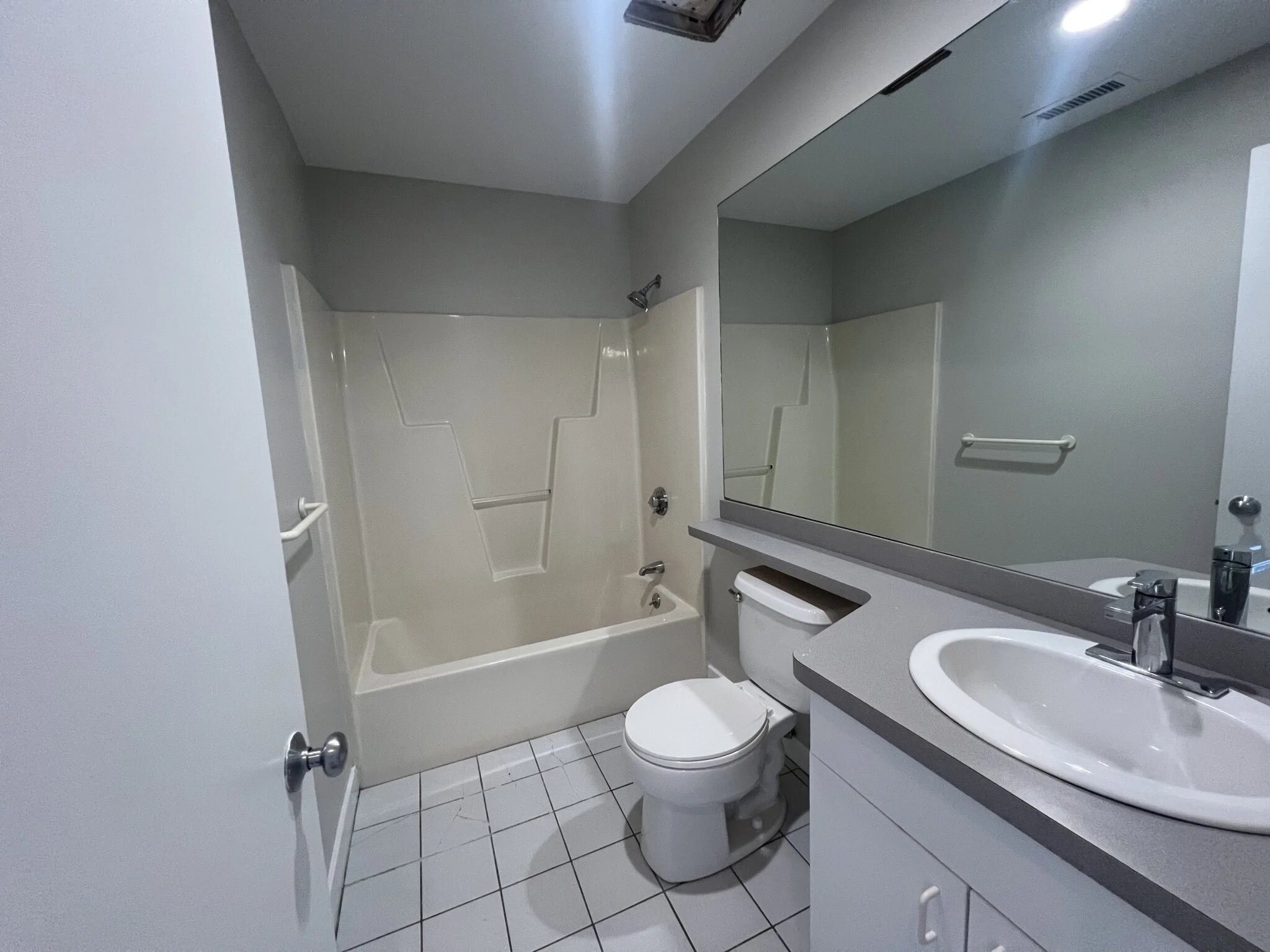 2 bed, 2 bath apartment for rent at 1661 Washington St Unit 604, South End — photo 10 of 19