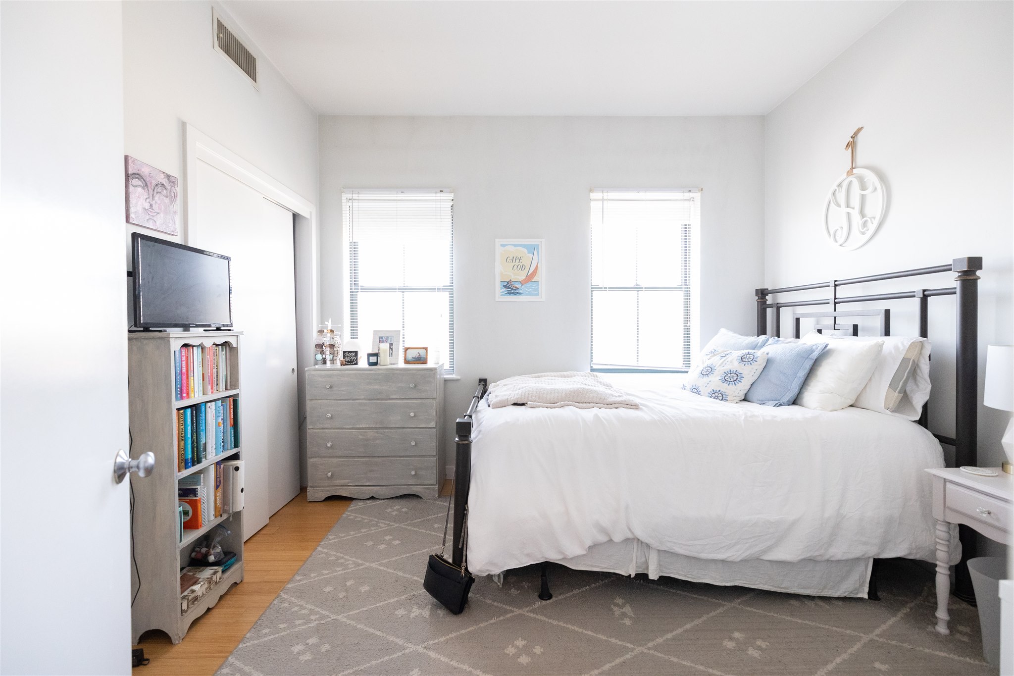2 bed, 1 bath apartment for rent at 1661 Washington St Unit 605, South End — photo 23 of 40