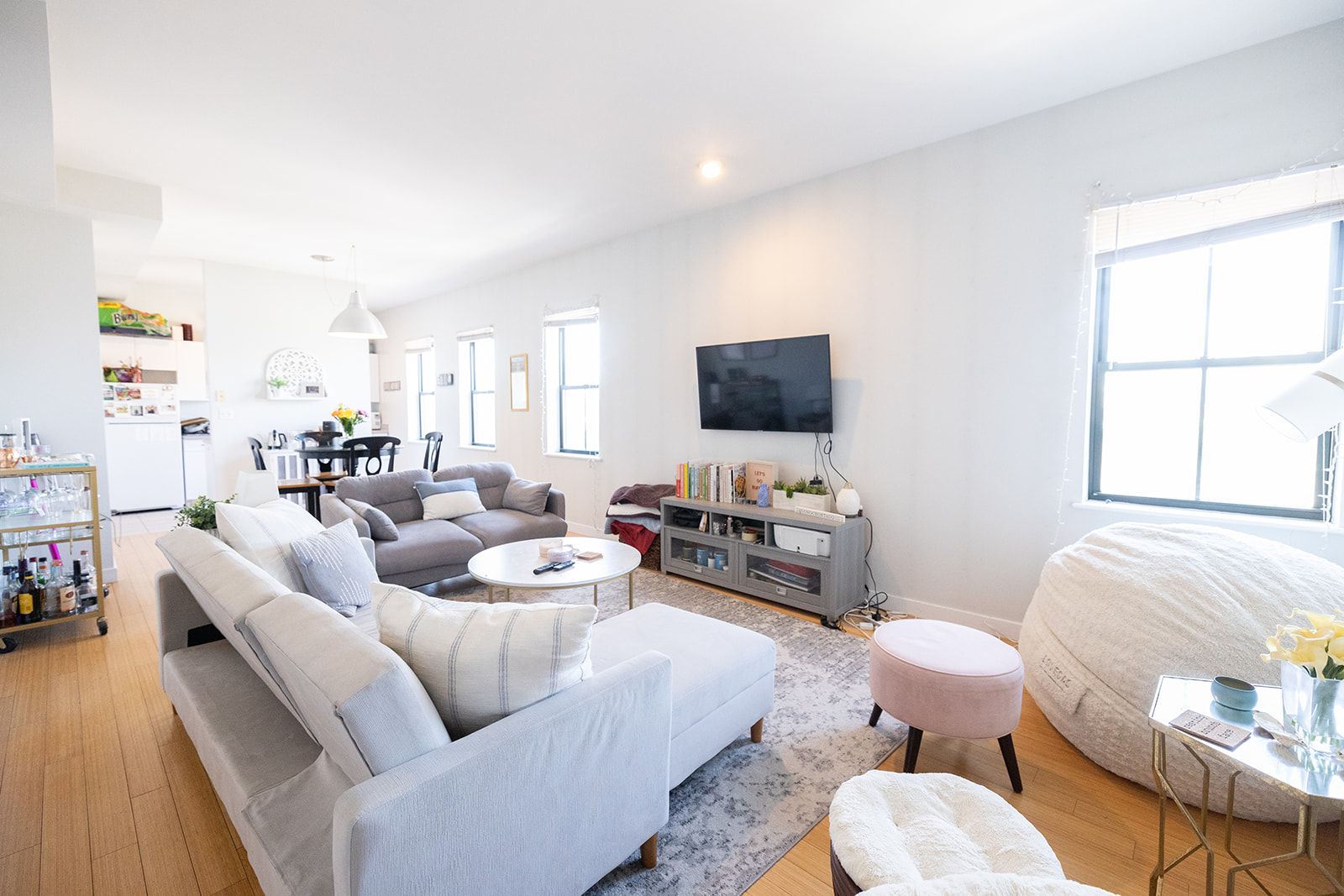 2 bed, 1 bath apartment for rent at 1661 Washington St Unit 605, South End — photo 32 of 40