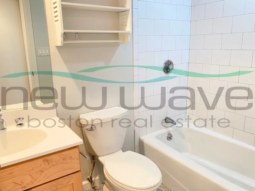 1 bed, 1 bath apartment for rent at 1661 Washington Unit 504, South End — photo 5 of 9