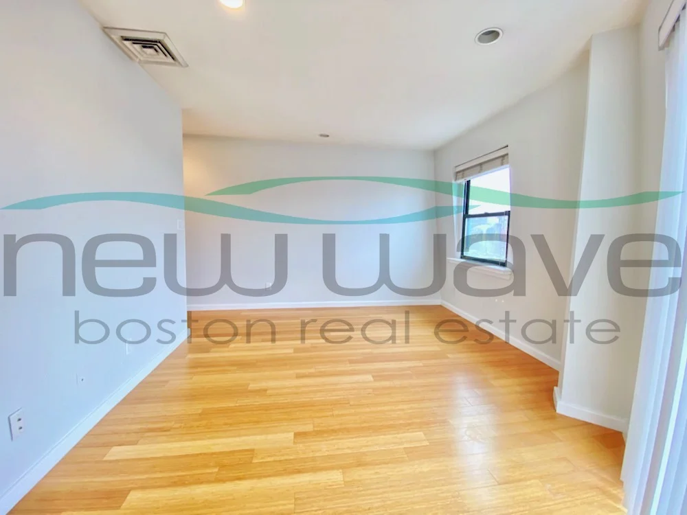1 bed, 1 bath apartment for rent at 1661 Washington Unit 504, South End — photo 2 of 9