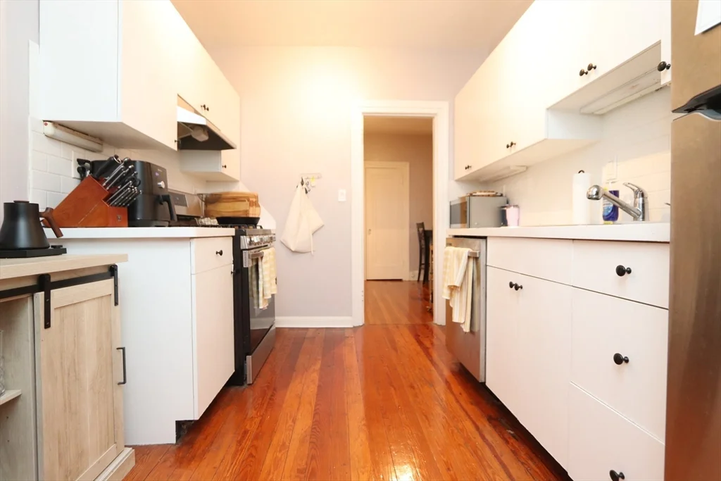 1 bed, 1 bath apartment for rent at 1662 Commonwealth Ave Unit 45, Brighton — photo 14 of 19