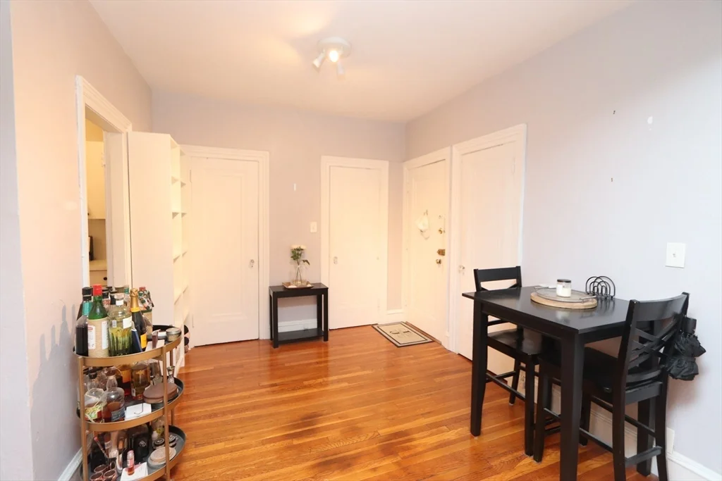 1 bed, 1 bath apartment for rent at 1662 Commonwealth Ave Unit 45, Brighton — photo 8 of 19