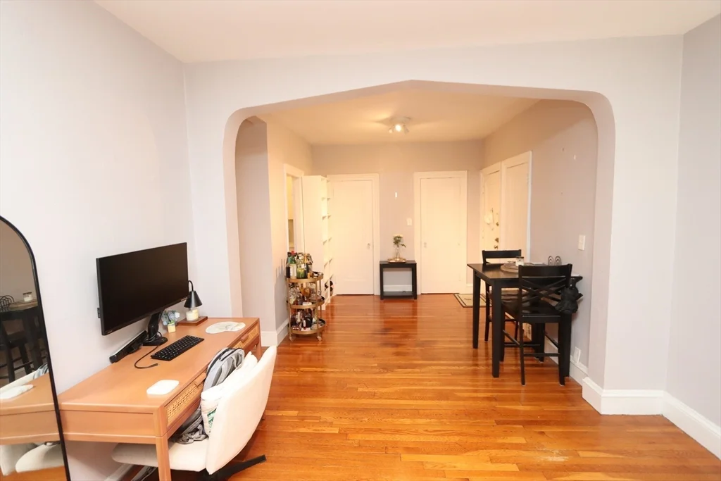 1 bed, 1 bath apartment for rent at 1662 Commonwealth Ave Unit 45, Brighton — photo 7 of 19