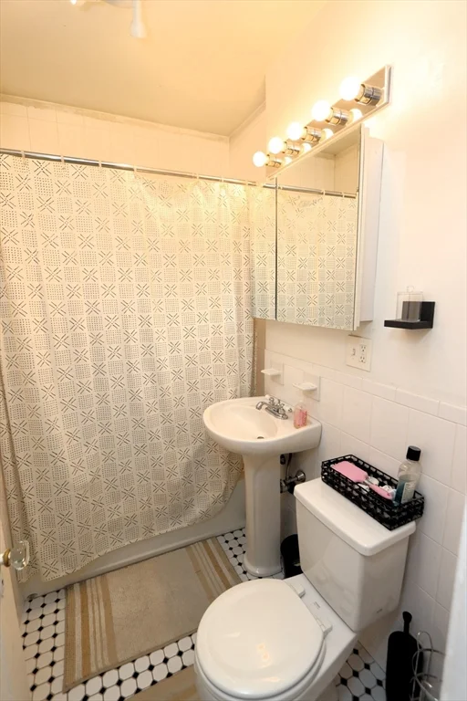 1 bed, 1 bath apartment for rent at 1662 Commonwealth Ave Unit 45, Brighton — photo 17 of 19