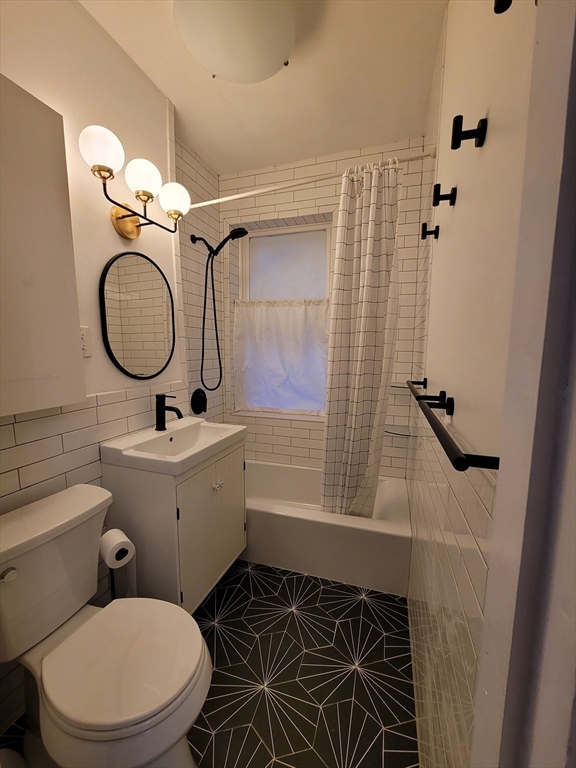 2 bed, 1 bath apartment for rent at 1662 Commonwealth Unit 21, Brighton — photo 5 of 6