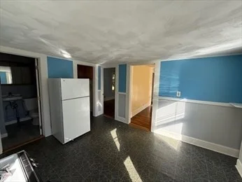 1 bed, 1 bath apartment for rent at 1664 Main St Unit 1st flr, Holden — photo 4 of 8