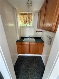 1 bed, 1 bath apartment for rent at 1664 Main St Unit 1st flr, Holden — photo 6 of 8