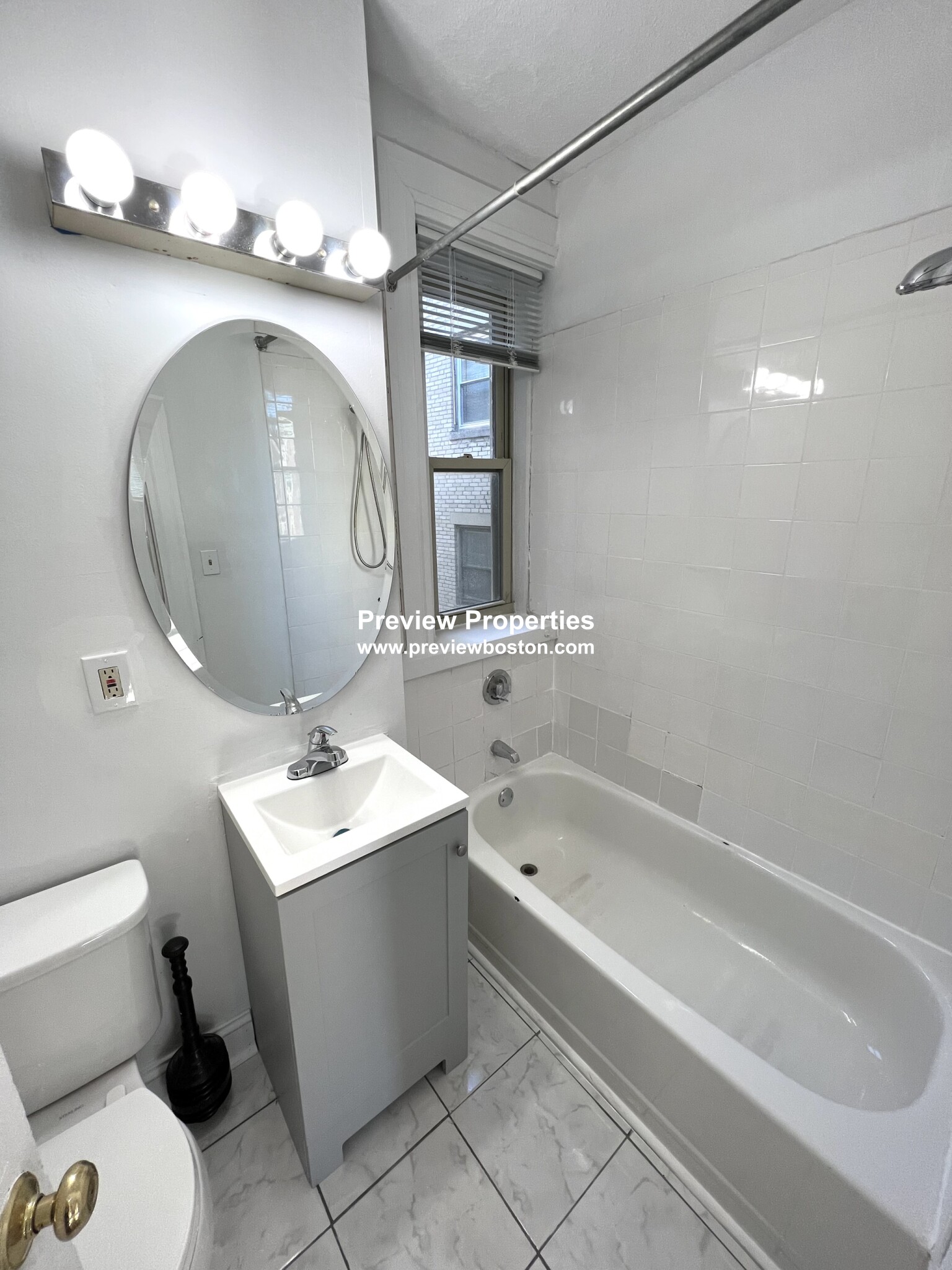 1 bed, 1 bath apartment for rent at 1665 Commonwealth Ave Unit 7, Brighton — photo 16 of 17