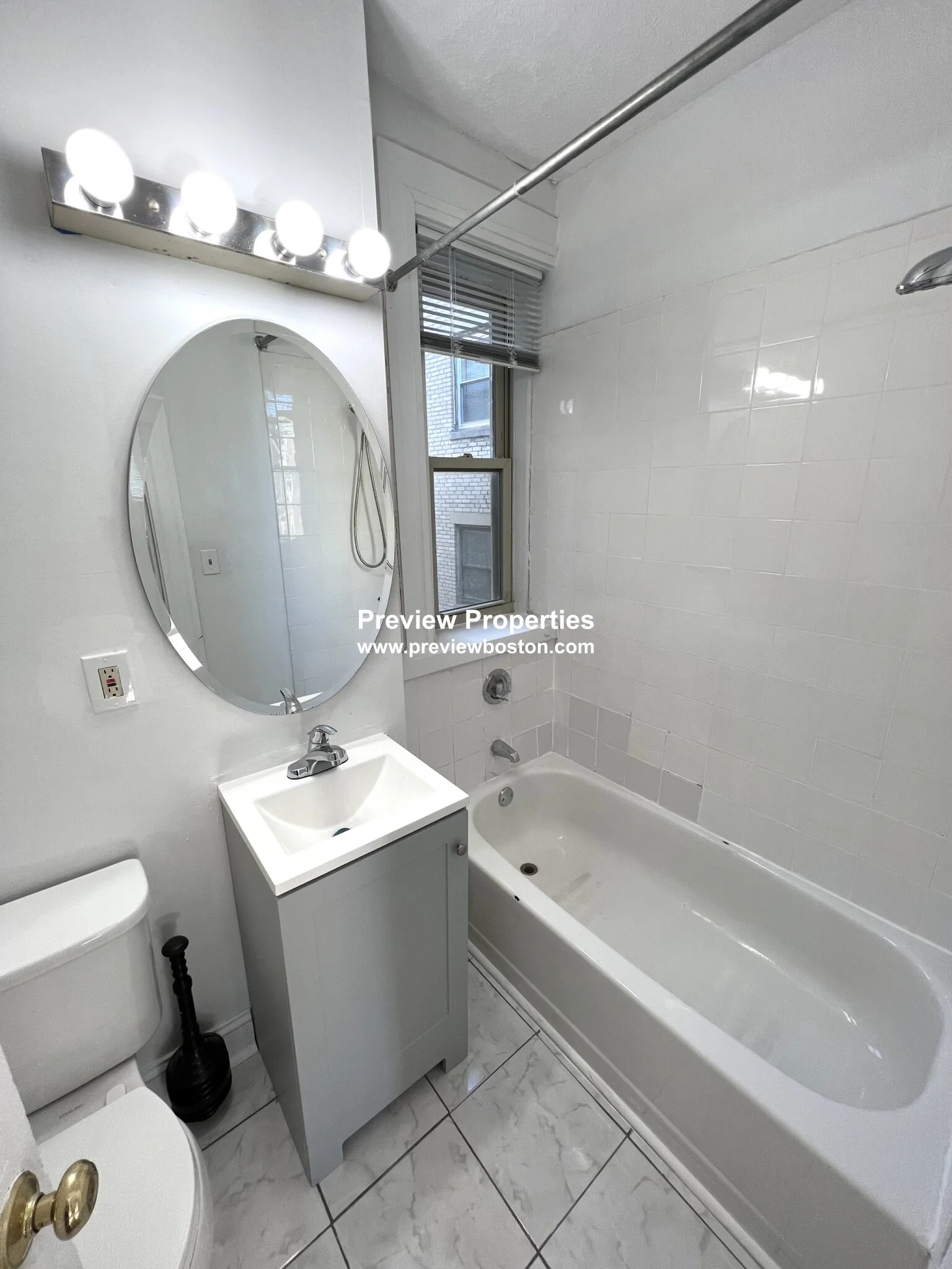 1 bed, 1 bath apartment for rent at 1665 Commonwealth Ave Unit 7P, Brighton — photo 16 of 17