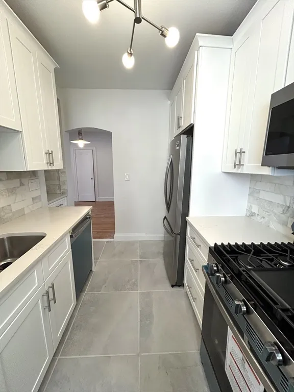 1 bed, 1 bath apartment for rent at 1666 Commonwealth Ave Unit 24, Brighton — photo 4 of 17