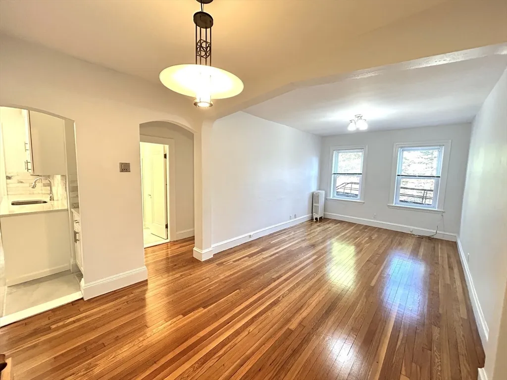 1 bed, 1 bath apartment for rent at 1666 Commonwealth Ave Unit 24, Brighton — photo 5 of 17