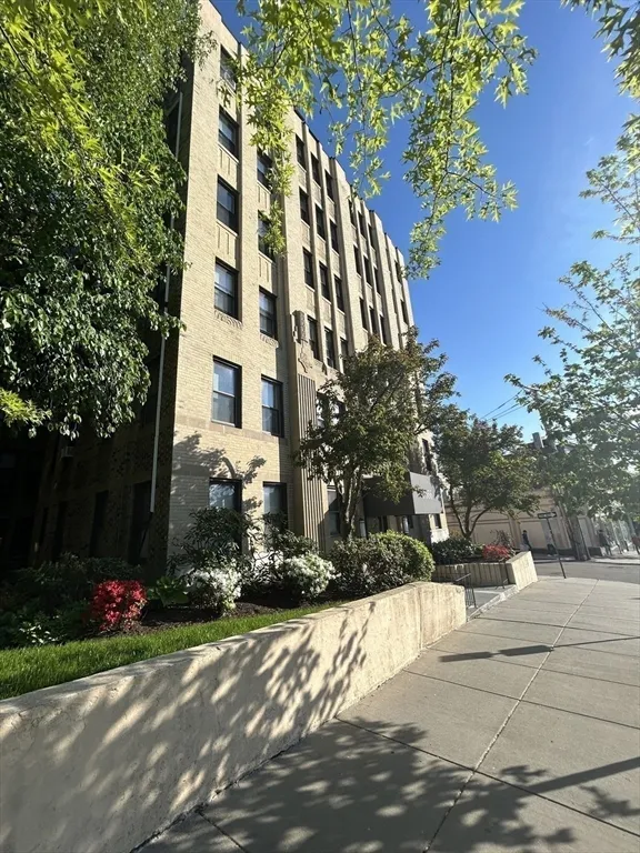 1 bed, 1 bath apartment for rent at 1666 Commonwealth Ave Unit 24, Brighton — photo 17 of 17