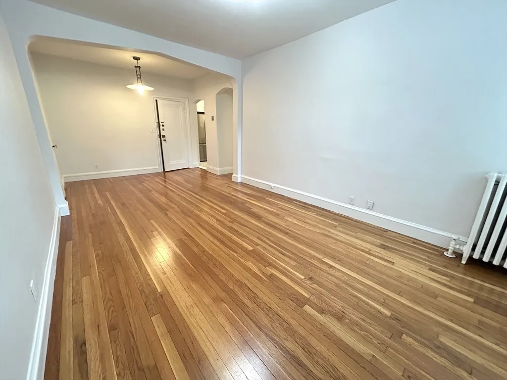 1 bed, 1 bath apartment for rent at 1666 Commonwealth Ave Unit 24, Brighton — photo 7 of 17