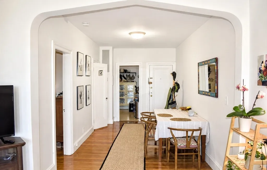 2 bed, 1 bath apartment for rent at 1666 Commonwealth Unit 42, Brighton