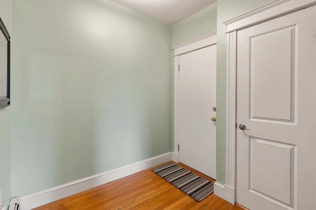 1 bed, 1 bath apartment for rent at 1669 Commonwealth Ave Unit 18, Brighton — photo 10 of 16