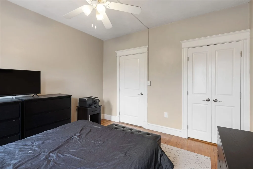 1 bed, 1 bath apartment for rent at 1669 Commonwealth Ave Unit 18, Brighton — photo 7 of 16