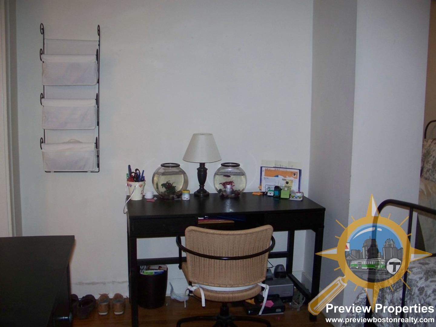 Studio bed, 1 bath apartment for rent at 1669 Commonwealth Ave Unit 2P, Brighton — photo 4 of 17