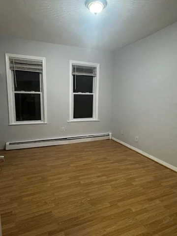 3 bed, 1 bath apartment for rent at 166A Chelsea St Unit 1, East Boston — photo 9 of 13