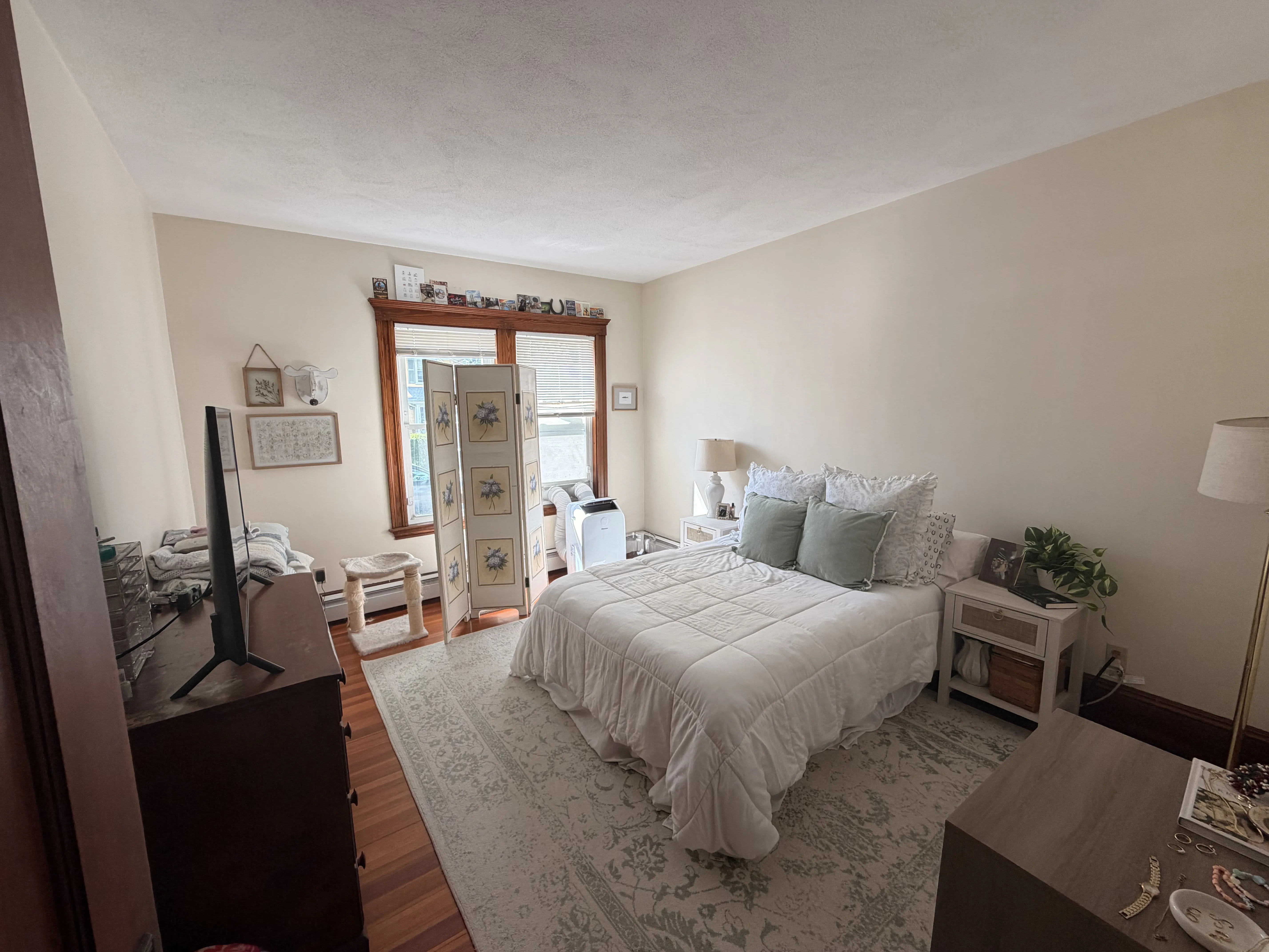 3 bed, 1 bath apartment for rent at 167 Allston St Unit 1, West Medford — photo 8 of 15