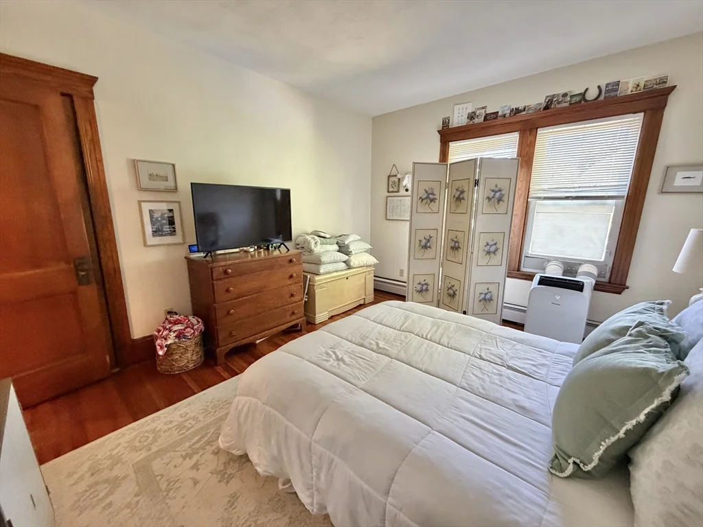 3 bed, 1 bath apartment for rent at 167 Allston St Unit 1, West Medford — photo 10 of 22