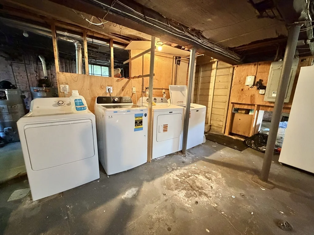 3 bed, 1 bath apartment for rent at 167 Allston St Unit 1, West Medford — photo 19 of 22
