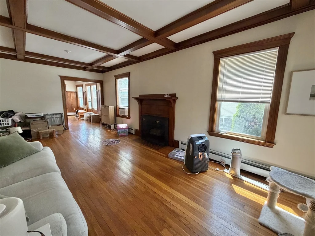 3 bed, 1 bath apartment for rent at 167 Allston St Unit 1, West Medford — photo 2 of 22