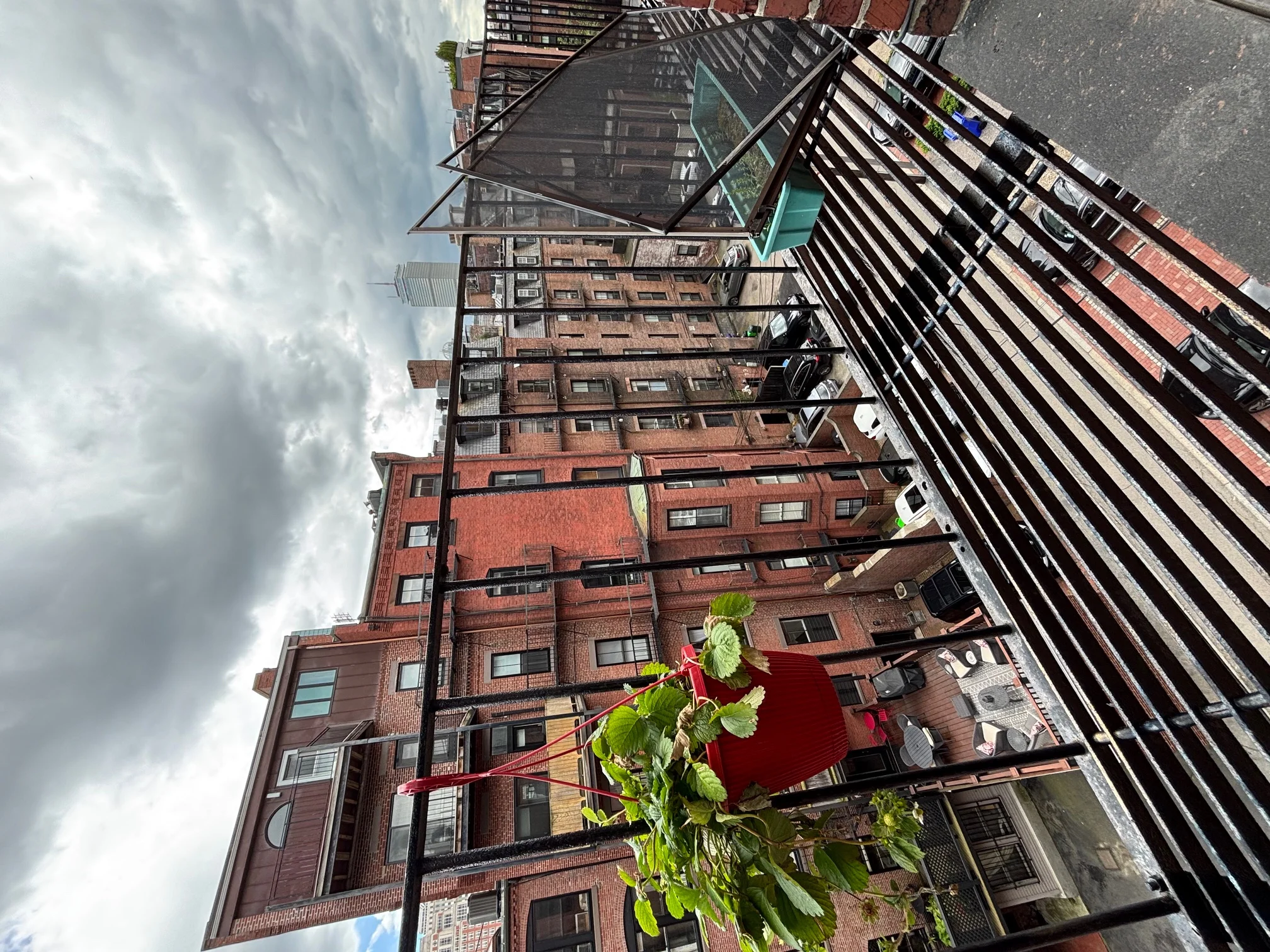 Studio bed, 1 bath apartment for rent at 167 Beacon St Unit 10, Back Bay — photo 4 of 14