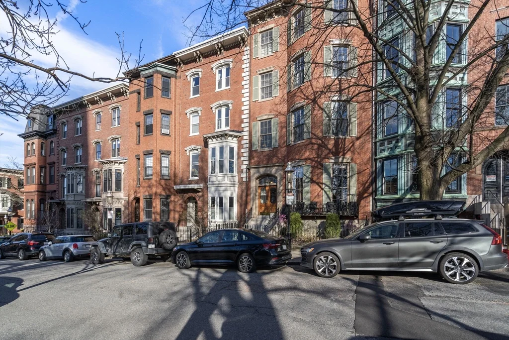 Studio bed, 1 bath apartment for rent at 167 Beacon St Unit 2, Back Bay — photo 18 of 18