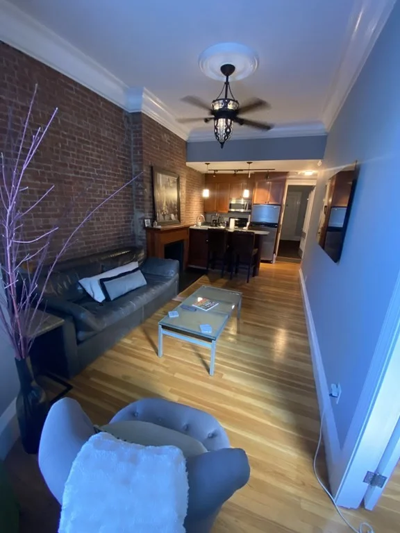 1 bed, 1 bath apartment for rent at 167 Beacon St Unit 5, Back Bay — photo 6 of 18