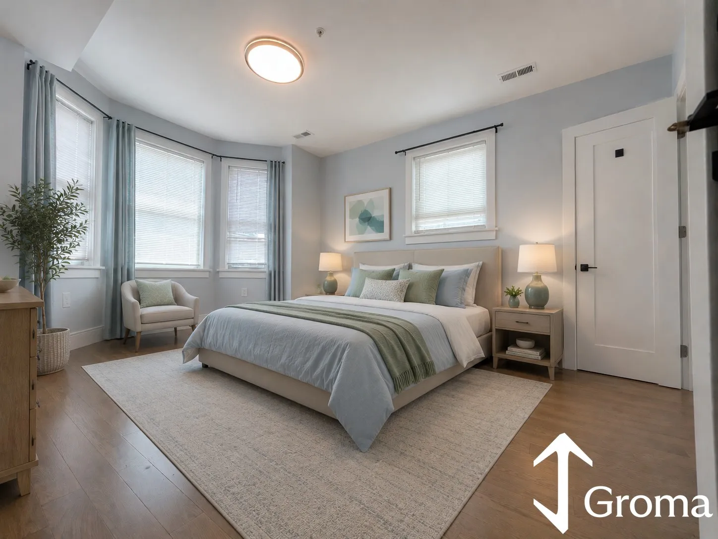 4 bed, 2 bath apartment for rent at 167 Charles River Rd Unit 4, Angleside — photo 3 of 11