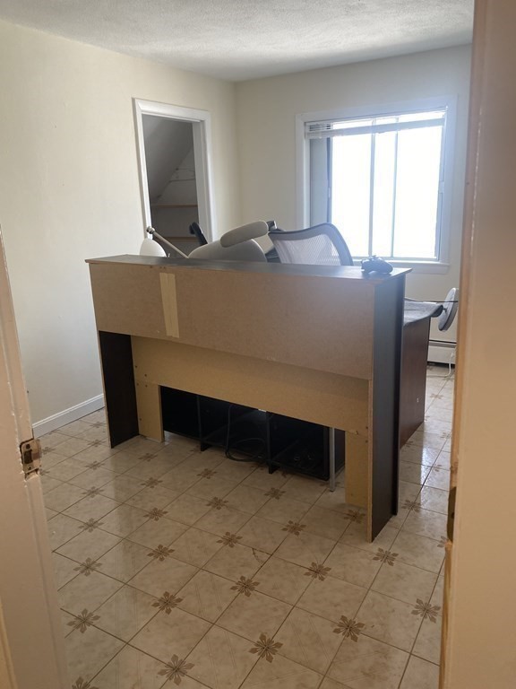 4 bed, 1 bath apartment for rent at 167 College Ave Unit 3, Tufts University — photo 5 of 10