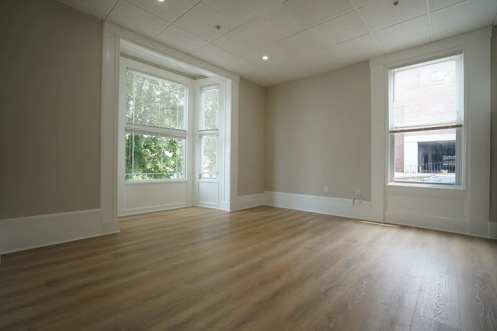 Studio bed, 1 bath apartment for rent at 167 Dorchester St Unit 4, South Boston