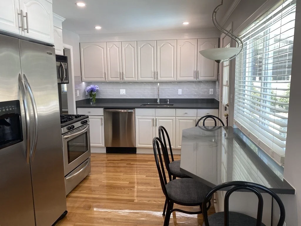 3 bed, 2 bath apartment for rent at 167 Doty St, Waltham — photo 4 of 16