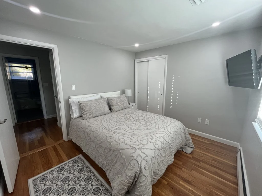 3 bed, 2 bath apartment for rent at 167 Doty St, Waltham — photo 8 of 16