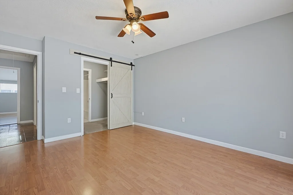 3 bed, 1 bath apartment for rent at 167 Greenbrook Dr Unit 167, Stoughton — photo 31 of 40