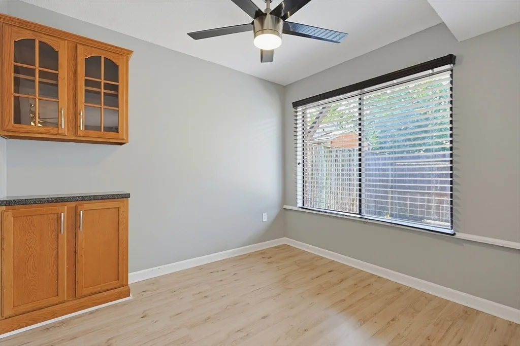 3 bed, 1 bath apartment for rent at 167 Greenbrook Dr Unit 167, Stoughton — photo 15 of 40
