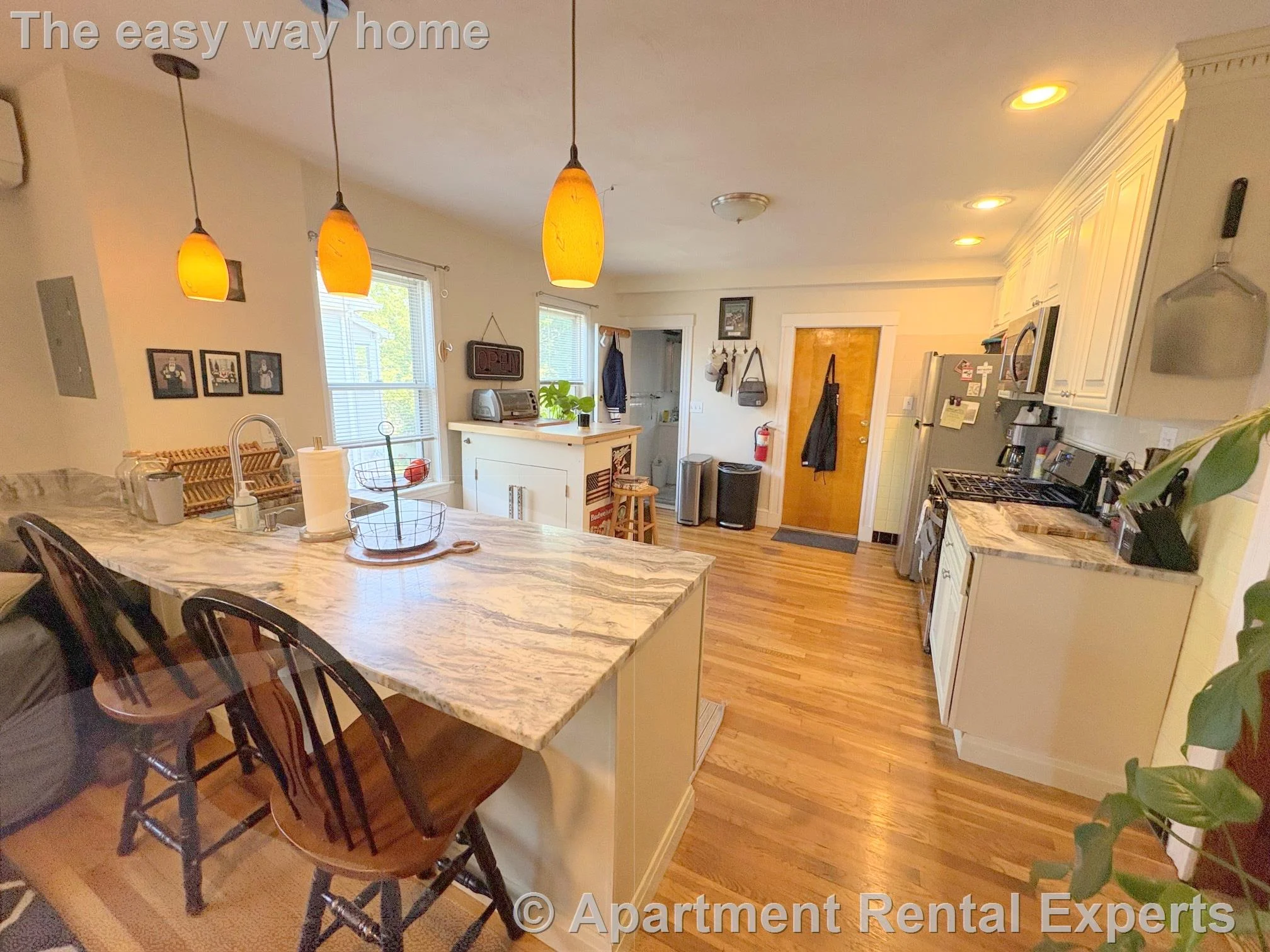 3 bed, 2 bath apartment for rent at 167 Harvard St Unit 2, Tufts — photo 2 of 13
