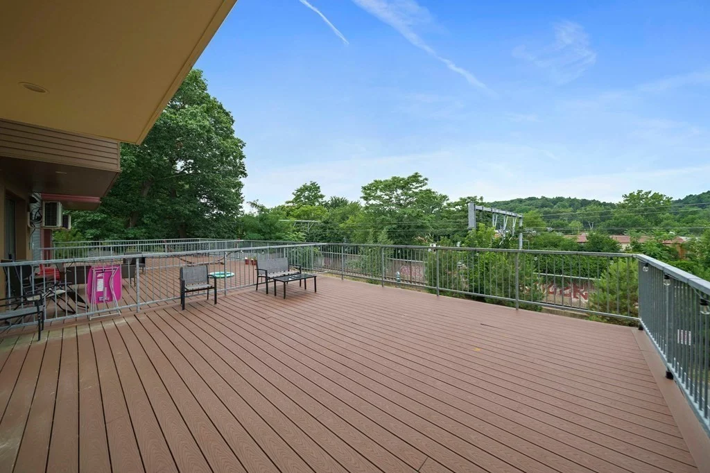 3 bed, 2 bath apartment for rent at 167 Hyde Park Ave Unit 167A, Jamaica Plain — photo 13 of 19