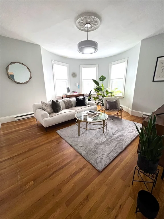 1 bed, 1 bath apartment for rent at 167 M St Unit 3F, South Boston — photo 2 of 7