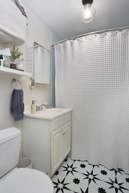 1 bed, 1 bath apartment for rent at 167 M St Unit 3r, South Boston — photo 5 of 5