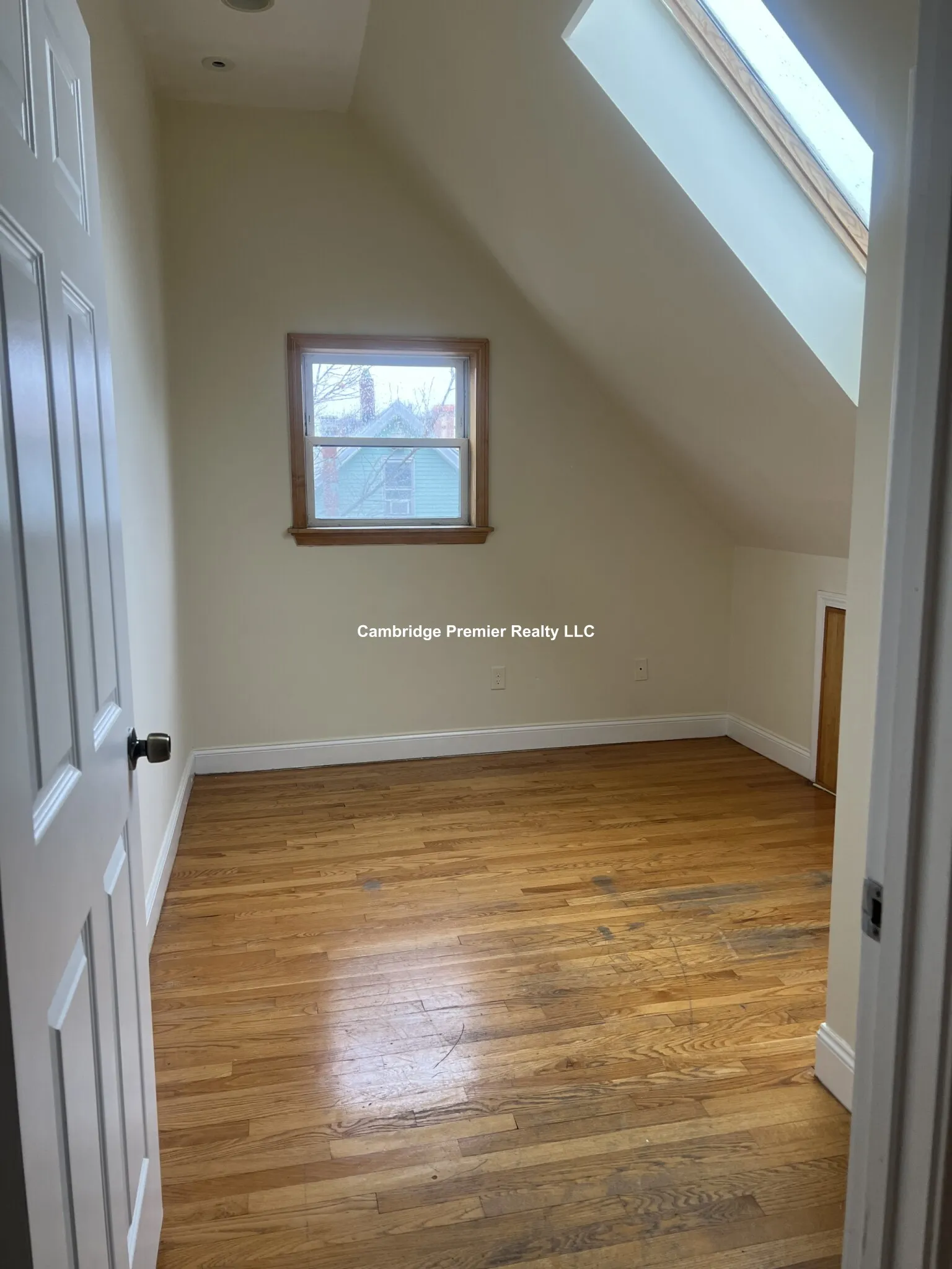 3 bed, 1.5 bath apartment for rent at 167 Pearl St Unit 3, East Somerville — photo 4 of 24