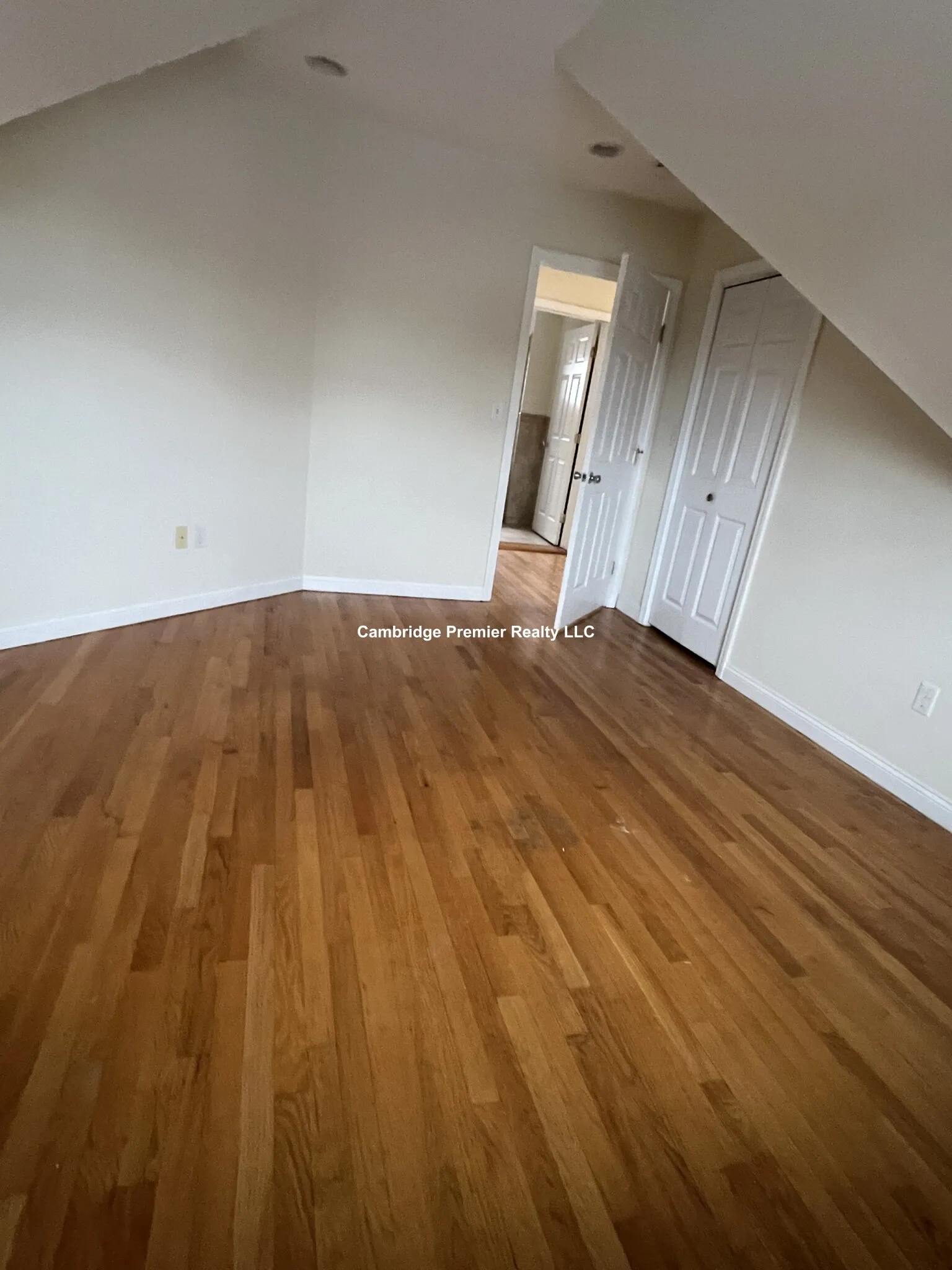 3 bed, 1.5 bath apartment for rent at 167 Pearl St Unit 3, East Somerville — photo 10 of 24