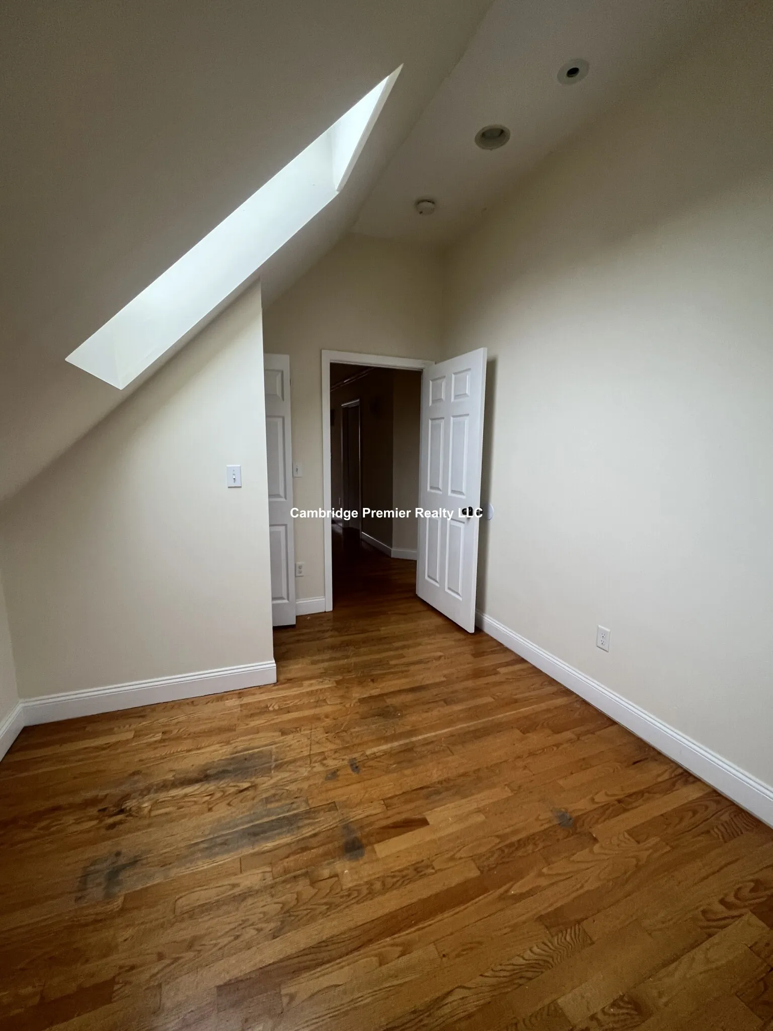 3 bed, 1.5 bath apartment for rent at 167 Pearl St Unit 3, East Somerville — photo 5 of 24