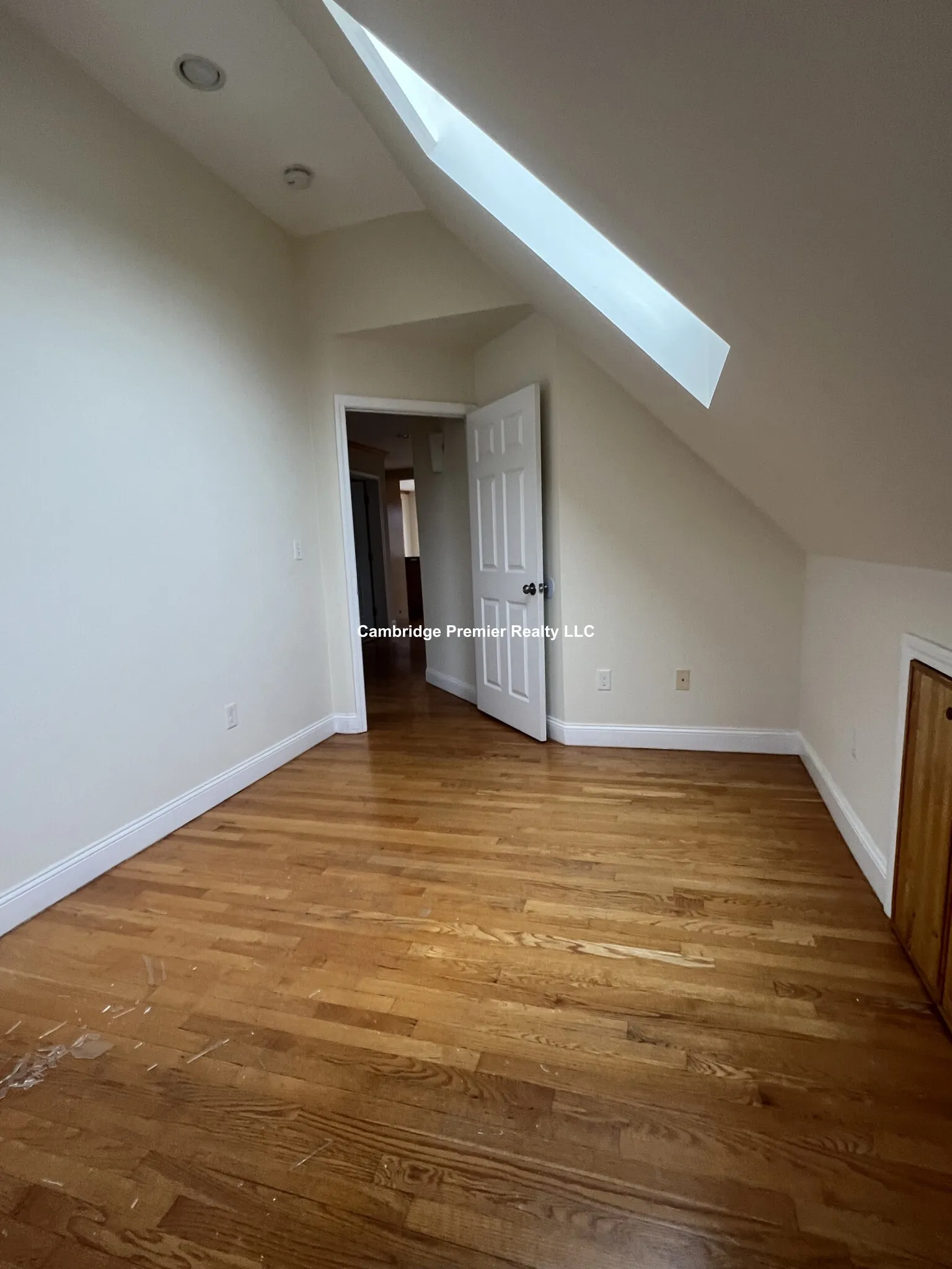 3 bed, 1.5 bath apartment for rent at 167 Pearl St Unit 3, East Somerville — photo 9 of 24