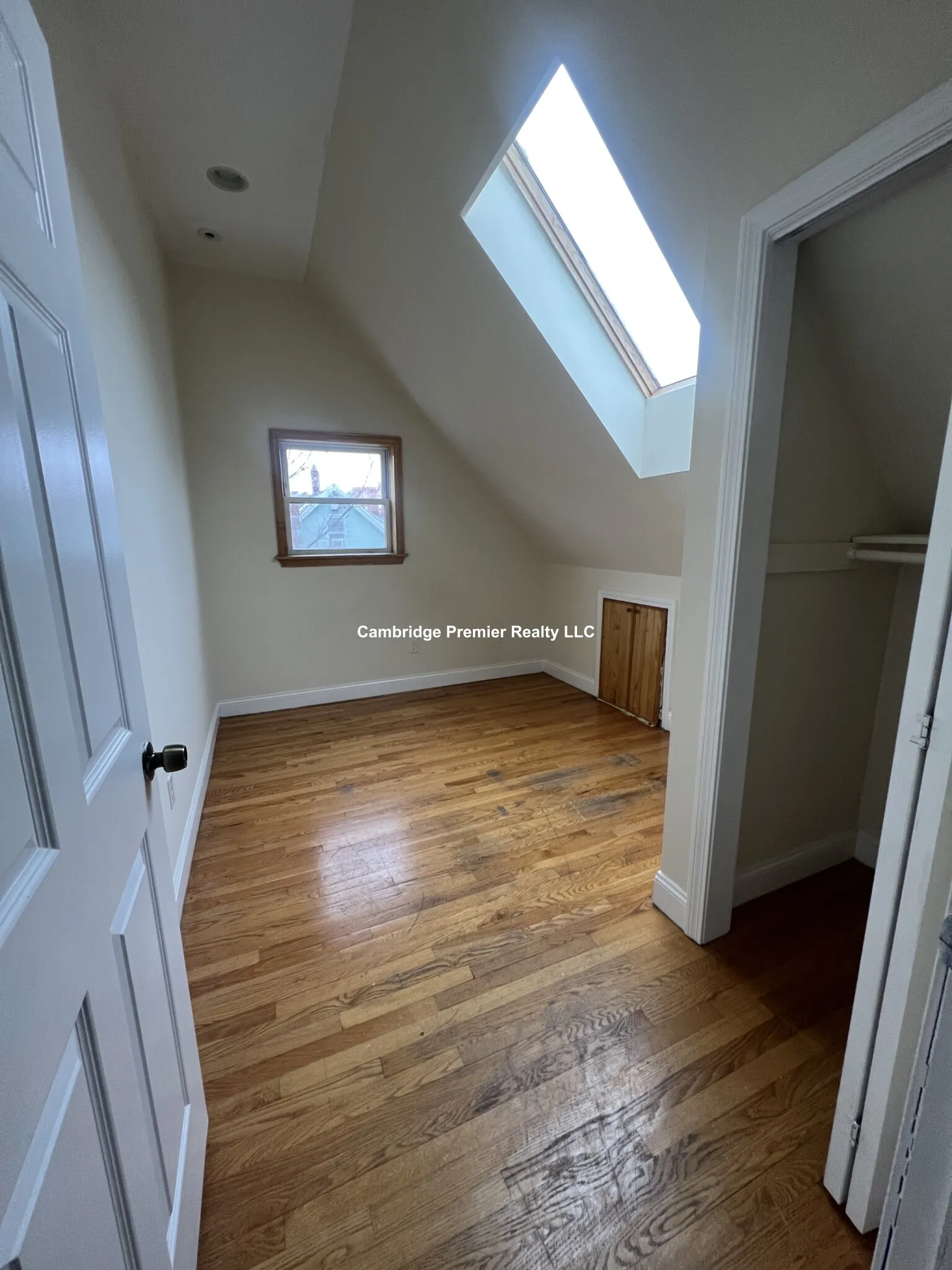 3 bed, 1.5 bath apartment for rent at 167 Pearl St Unit 3, East Somerville — photo 3 of 24