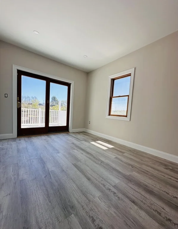 6 bed, 4+ bath apartment for rent at 167 Sydney Unit Street, Dorchester — photo 4 of 15